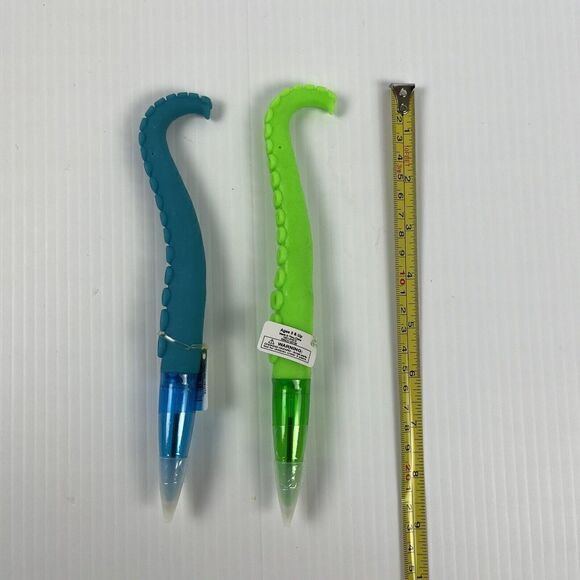 Octopus Tentacle Shaped Pen Set Funny Finger Puppet Pen Green Blue - Picture 6 of 6